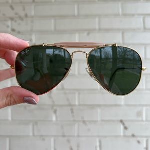 Ray-ban womens aviator sunglasses.